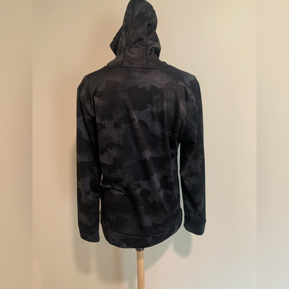 Adidas hoodie - Picture 6 of 10